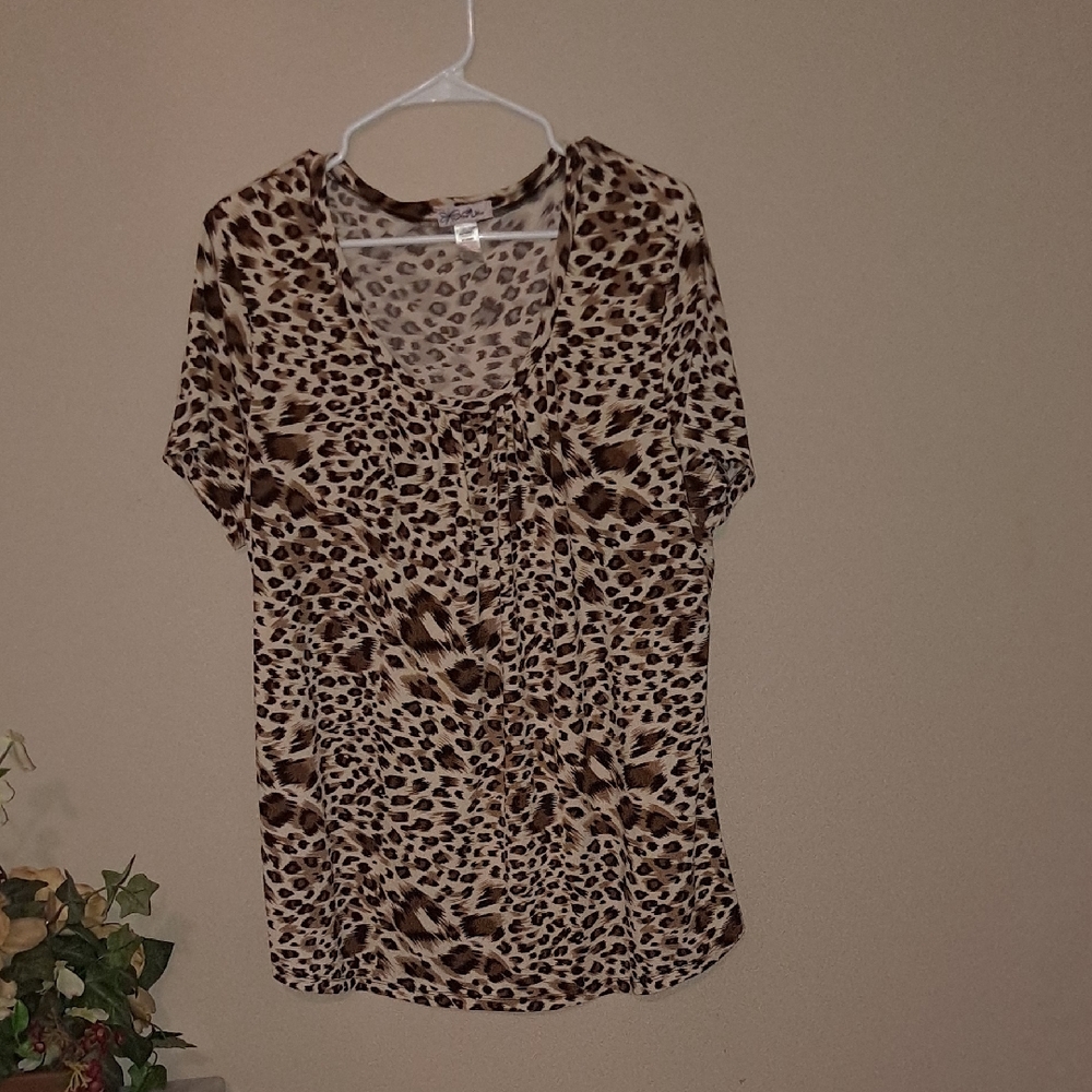 New Mix. Brown and Cream Short Sleeve Blouse